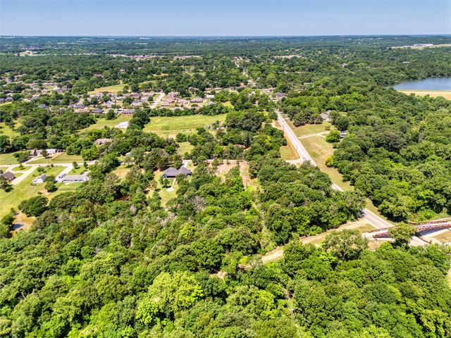 2008 S Lang Avenue, Denison, TX 75020
