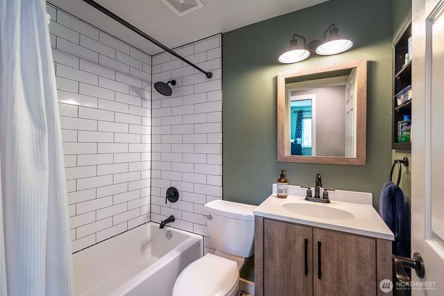 2032 S Beaumont Drive, Moses Lake, WA 98837