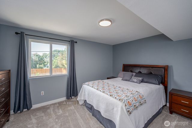 2032 S Beaumont Drive, Moses Lake, WA 98837