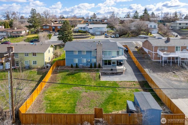 2032 S Beaumont Drive, Moses Lake, WA 98837