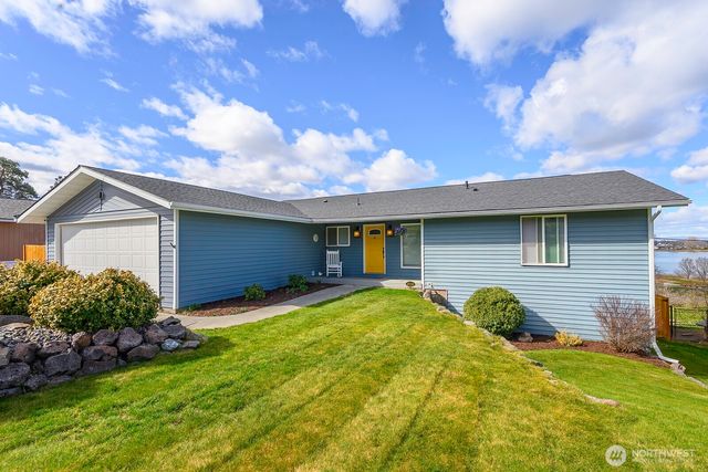 2032 S Beaumont Drive, Moses Lake, WA 98837