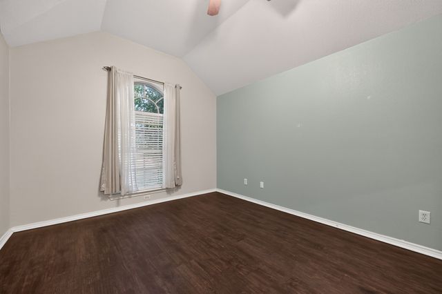 508 Kempson Court, Saginaw, TX 76179