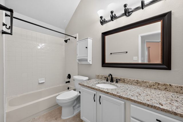 508 Kempson Court, Saginaw, TX 76179