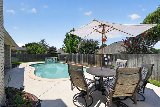 508 Kempson Court, Saginaw, TX 76179