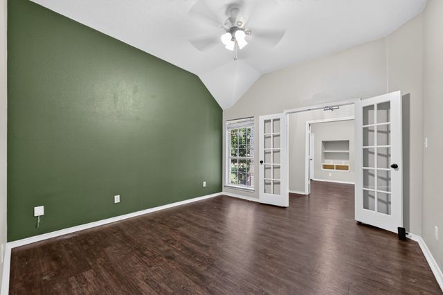 508 Kempson Court, Saginaw, TX 76179