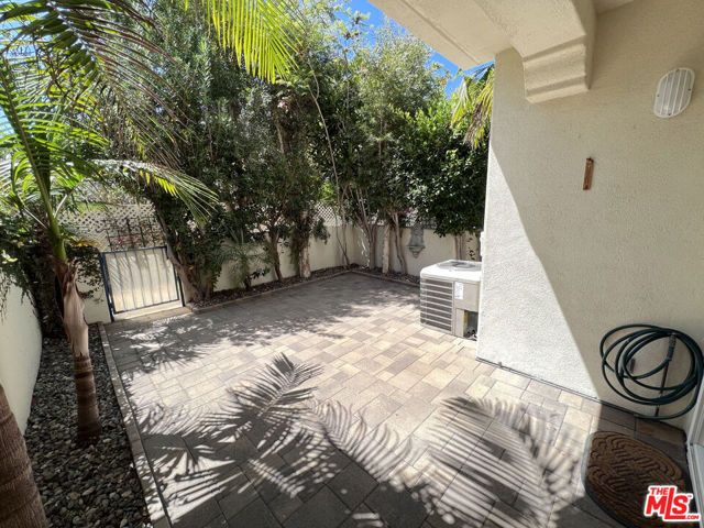 6483 Zuma View Place 104, Malibu, CA 90265