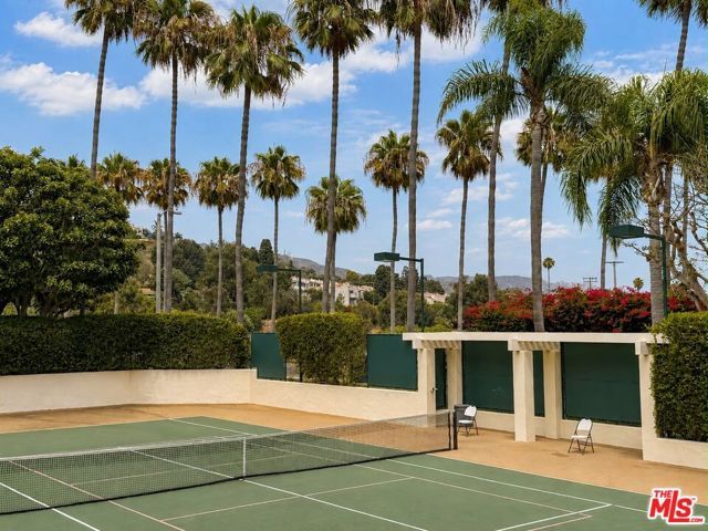 6483 Zuma View Place 104, Malibu, CA 90265
