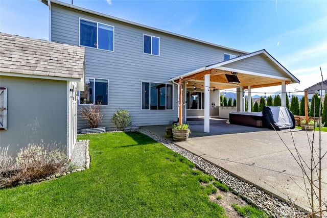 650 McKinley Street, Enumclaw, WA 98022