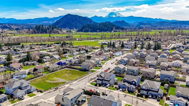 650 McKinley Street, Enumclaw, WA 98022