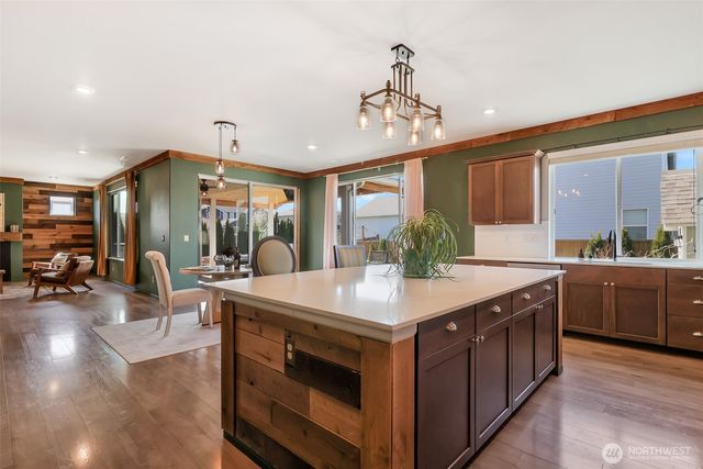 650 McKinley Street, Enumclaw, WA 98022