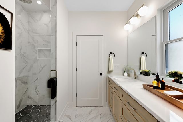 1008 Fontaine Dr, Goodlettsville, TN 37072