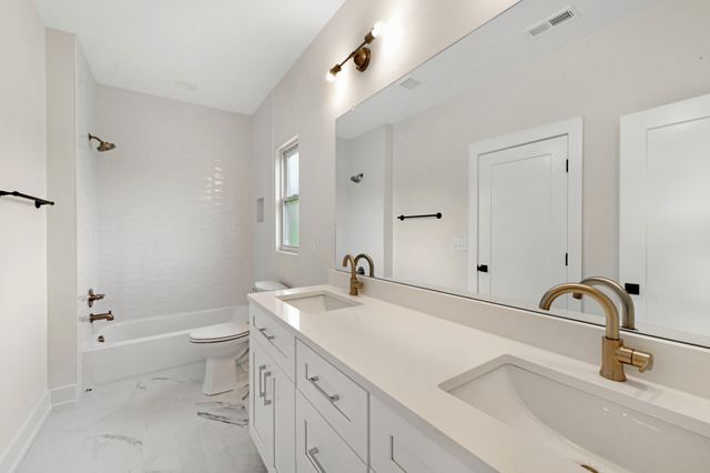 1008 Fontaine Dr, Goodlettsville, TN 37072