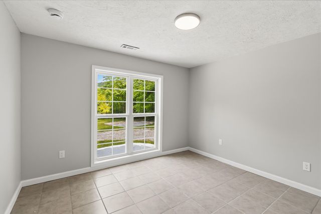 143 Mason Lake Road, Berea, KY 40403