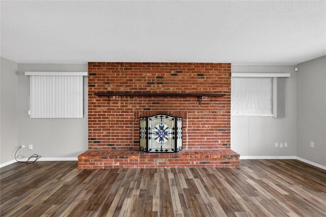 11 REYES ROAD, Deland, FL 32724