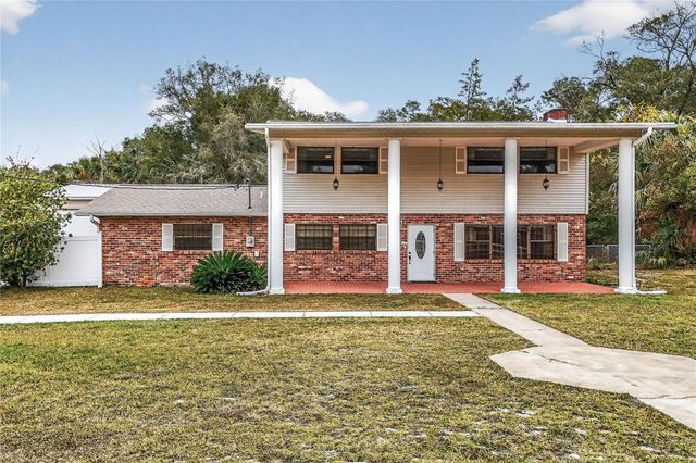 11 REYES ROAD, Deland, FL 32724