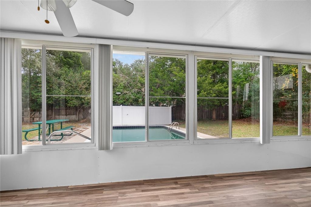 Image 29 of property listing at 11 REYES ROAD, Deland, FL 32724