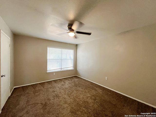 2802 Lasses Blvd Apt 8, San Antonio, TX 78223