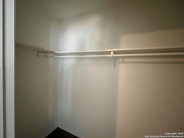 2802 Lasses Blvd Apt 8, San Antonio, TX 78223