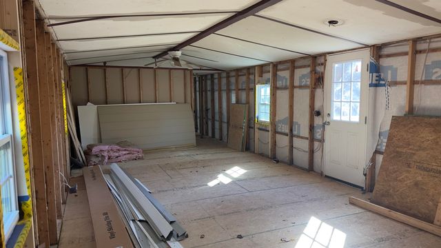 450 Tumble Rock Drive, Cowpens, SC 29330