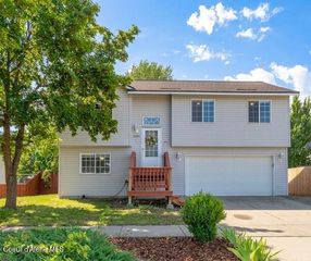 3040 W Cami Ave, Post Falls, ID 83854