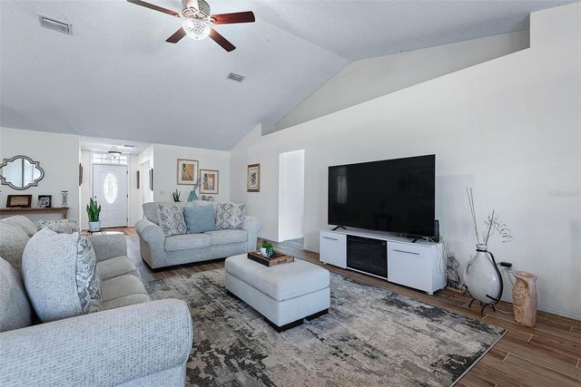 31 WESTMORELAND DRIVE, Palm Coast, FL 32164