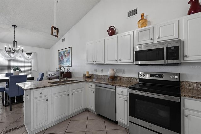 31 WESTMORELAND DRIVE, Palm Coast, FL 32164