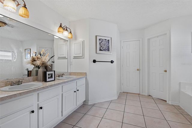 31 WESTMORELAND DRIVE, Palm Coast, FL 32164