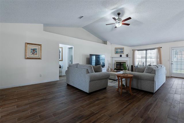 31 WESTMORELAND DRIVE, Palm Coast, FL 32164