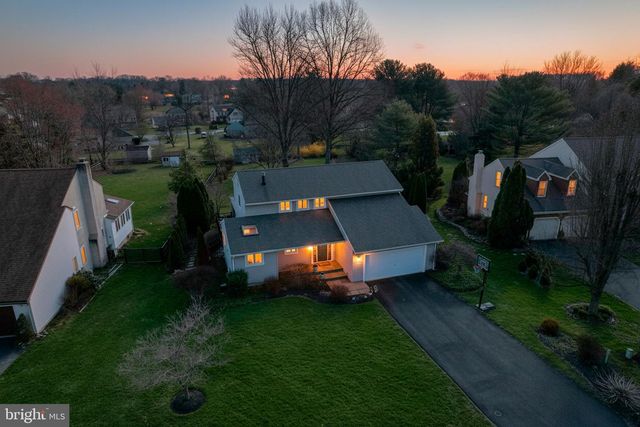 107 COUNTRY FLOWER RD, Newark, DE 19711