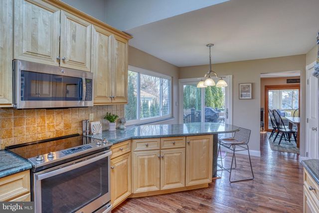 107 COUNTRY FLOWER RD, Newark, DE 19711