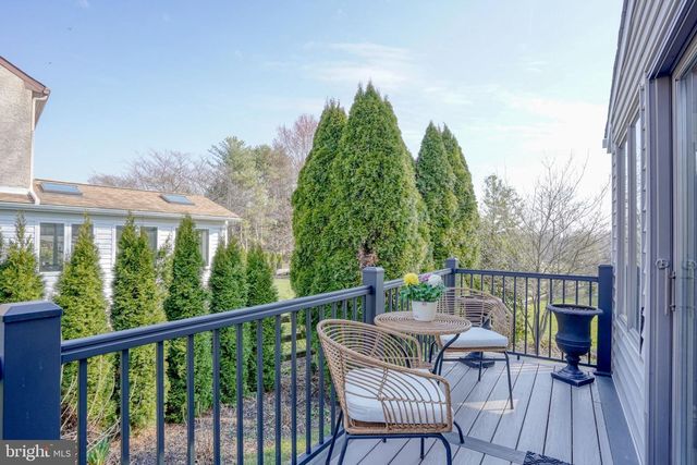 107 COUNTRY FLOWER RD, Newark, DE 19711