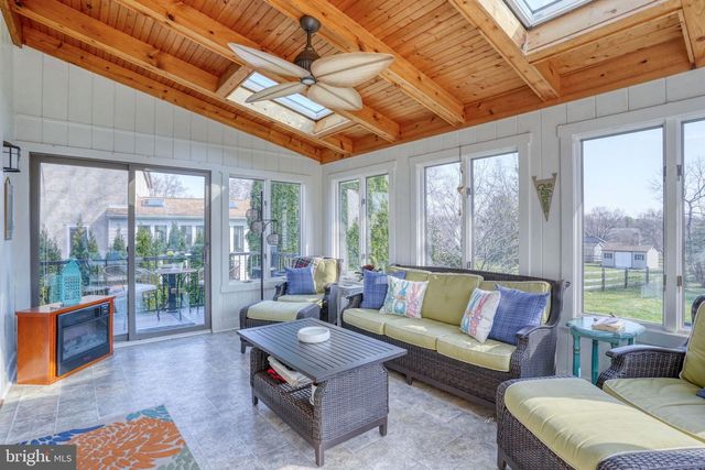 107 COUNTRY FLOWER RD, Newark, DE 19711