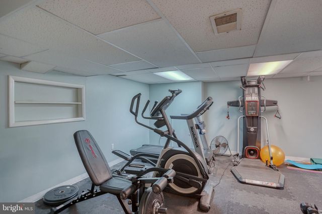 107 COUNTRY FLOWER RD, Newark, DE 19711