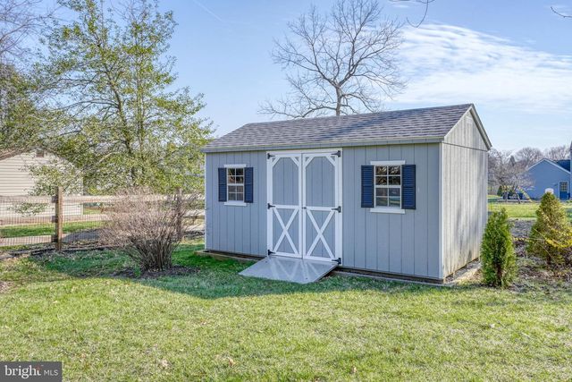 107 COUNTRY FLOWER RD, Newark, DE 19711