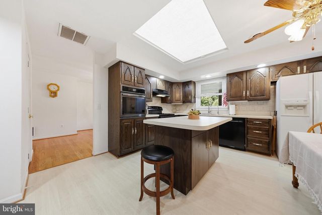 1716 GABLEHAMMER RD, Westminster, MD 21157