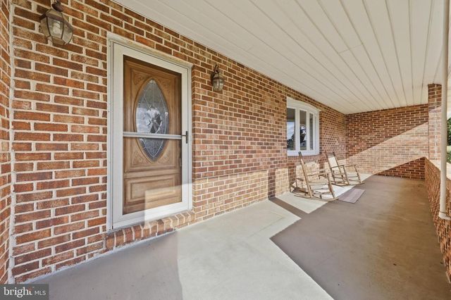 1716 GABLEHAMMER RD, Westminster, MD 21157