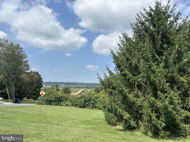 1716 GABLEHAMMER RD, Westminster, MD 21157