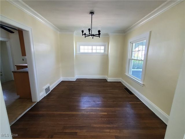 1686 Avalon Road, Cleveland, OH 44112