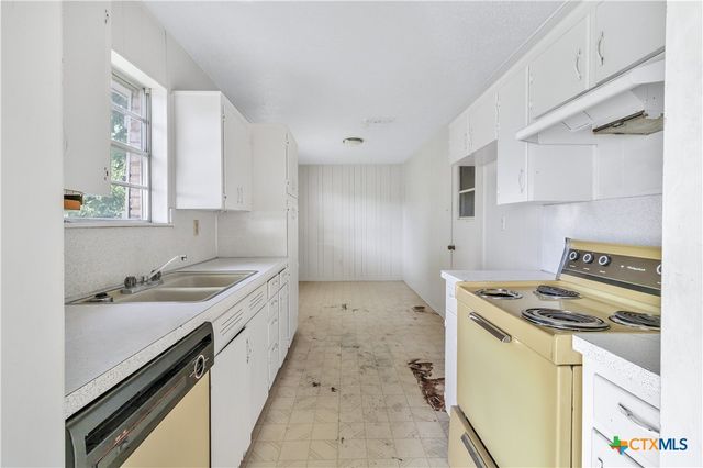 1004 Sherry Lane, Copperas Cove, TX 76522