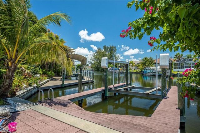 4123 SW 26th PL, Cape Coral, FL 33914