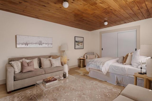 3677 Highland, San Diego, CA 92105