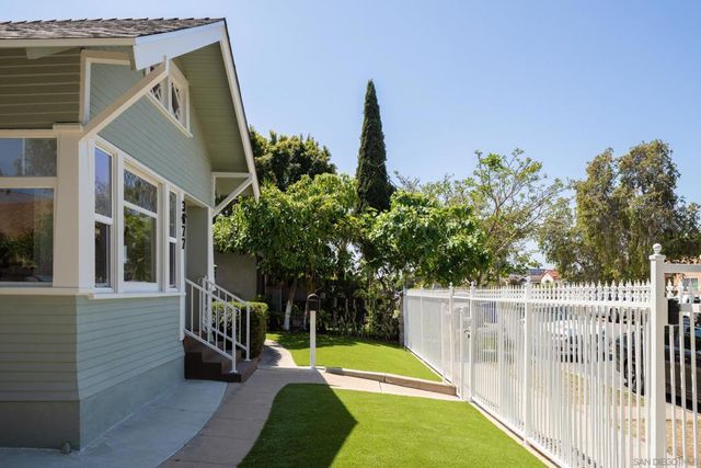 3677 Highland, San Diego, CA 92105
