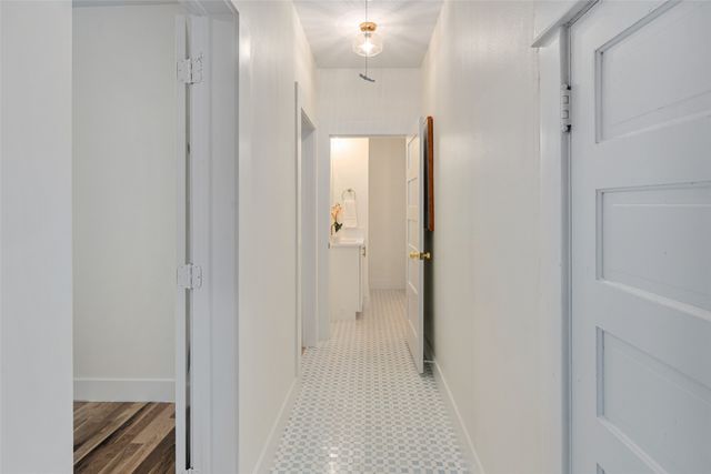 407 S Rosemont Avenue, Dallas, TX 75208