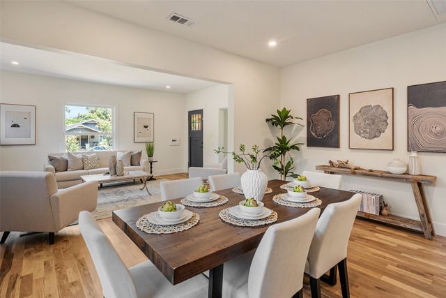 407 S Rosemont Avenue, Dallas, TX 75208