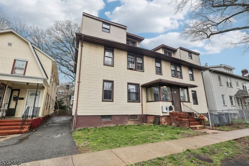 277 S Clinton St 4, East Orange City, NJ 07018 — photo 2