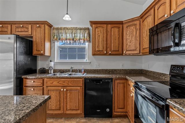 12 Aspen Court, Festus, MO 63028