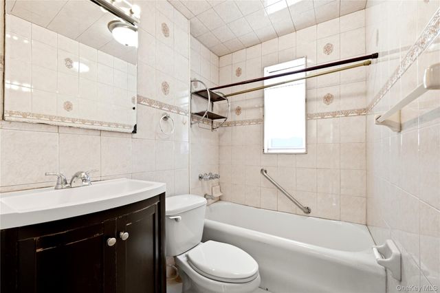 85-17 66th Road, Rego Park, NY 11374