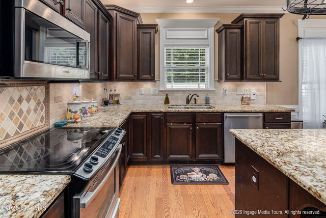 3637 Calvary Drive, Greenville, NC 27834