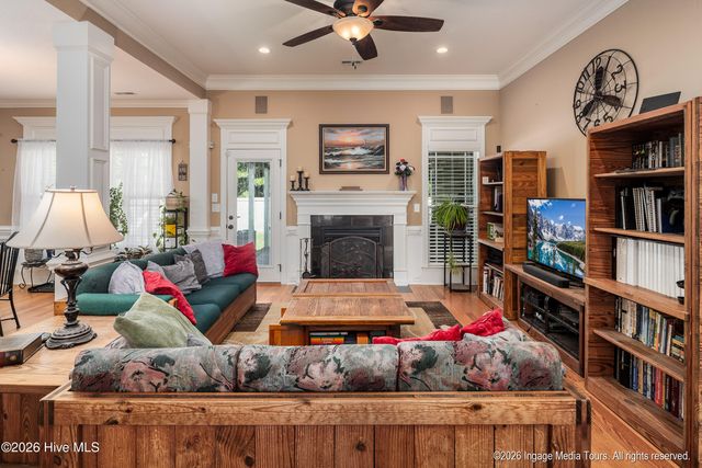 3637 Calvary Drive, Greenville, NC 27834