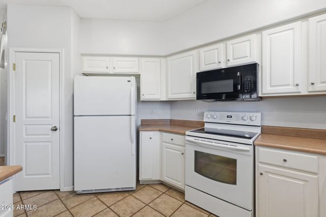 8180 E SHEA Boulevard 1006, Scottsdale, AZ 85260
